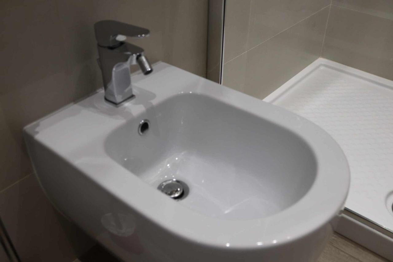 Moon Bologna Apartment Ngoại thất bức ảnh